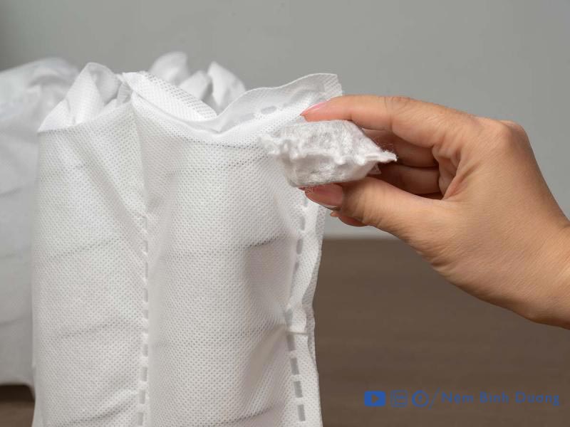 12 Nệm lò xo túi Dinlopillo Evita - Nệm Bình Dương
